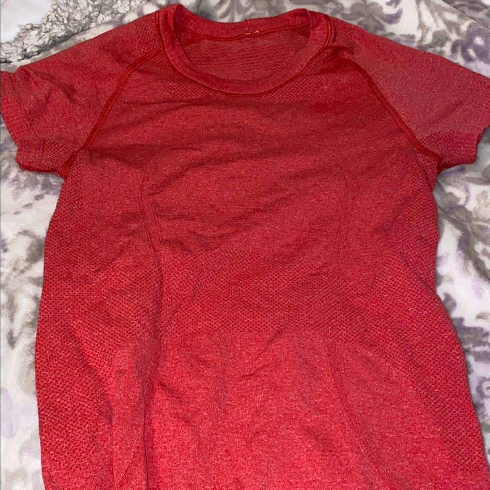 Pink lululemon tshirt!